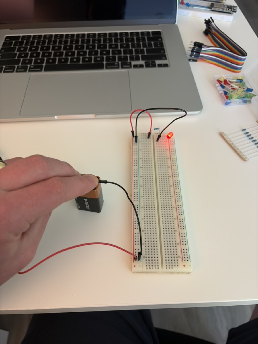 simple LED circuit lit up by a 9V battery